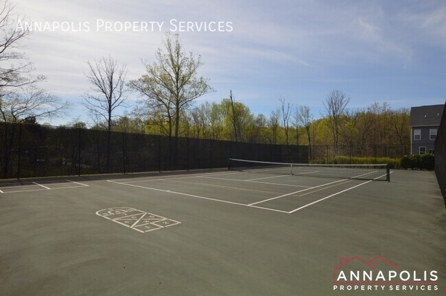 Building Photo - 2550 Cherry Tree Rd
