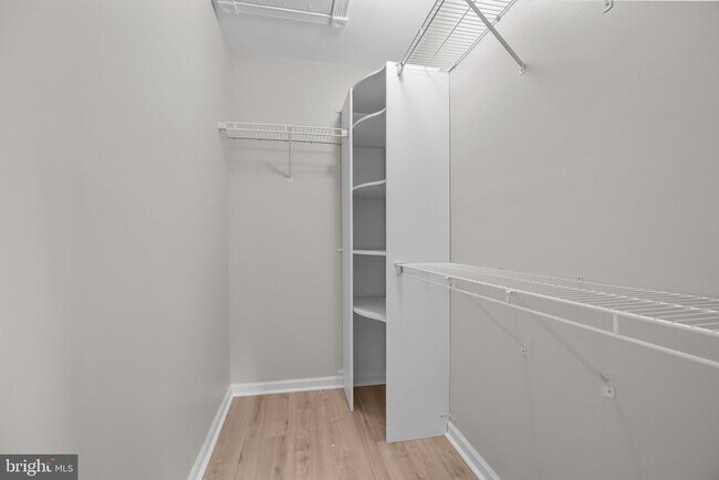 Building Photo - 115 Goldfinch Ct