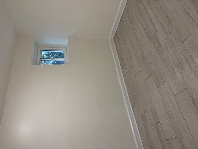 Building Photo - 2707 N Central Park Ave