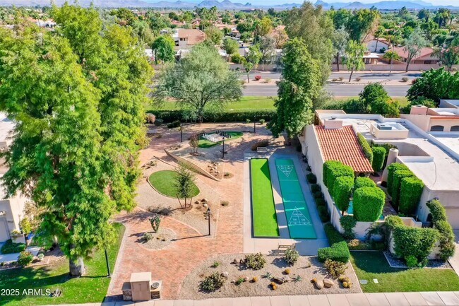 Building Photo - 8556 N 84th St