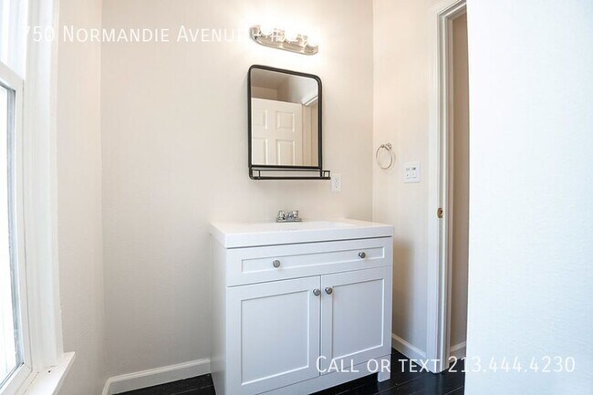 Building Photo - 750 Normandie Ave