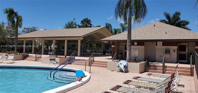 Building Photo - 9706 S Belfort Cir