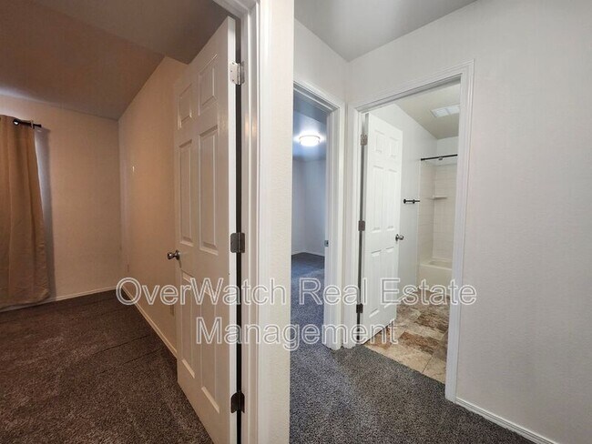 Building Photo - 8111 Medellin Cir