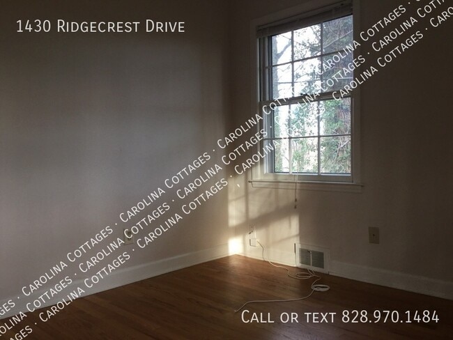 Building Photo - 1430 Ridgecrest Dr