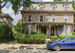 Building Photo - 5911 Greene St