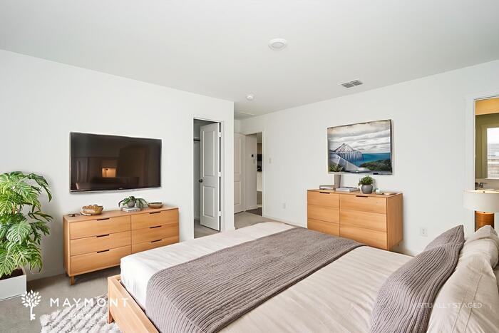 Building Photo - 2029 Welsh Ln