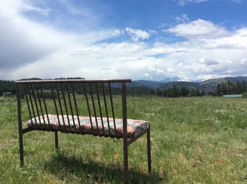 Building Photo - 468 Snow Top Dr