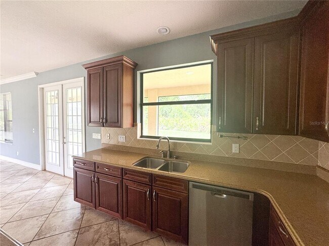 Building Photo - 20318 Chestnut Grove Dr