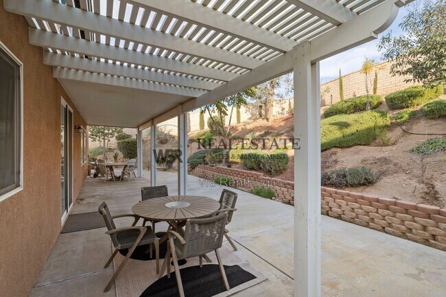 Building Photo - 16704 Fox Trot Ln