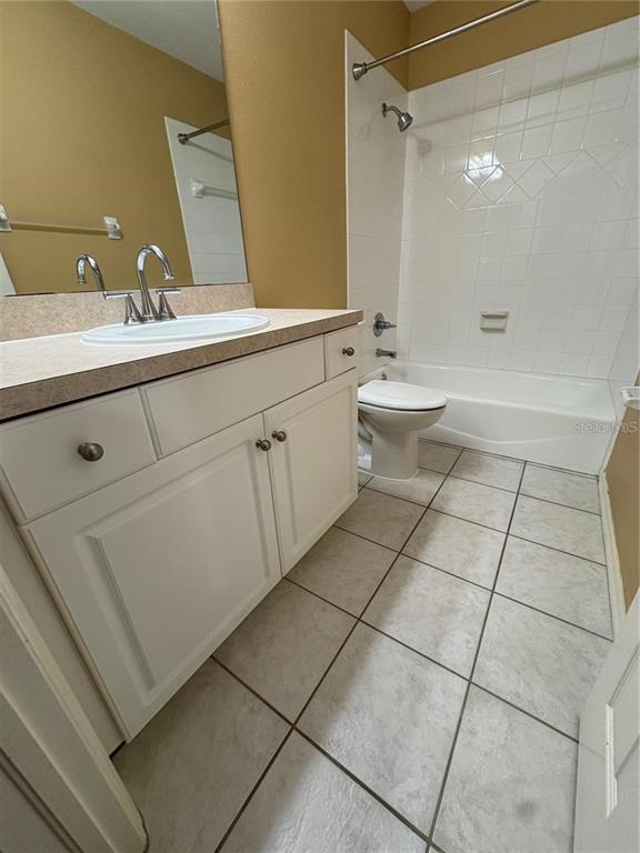 Building Photo - 2856 Bayshore Trails Dr