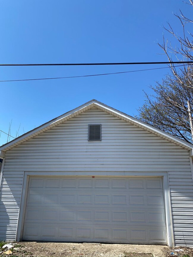 Building Photo - Renovated Single Family in Franklinton!