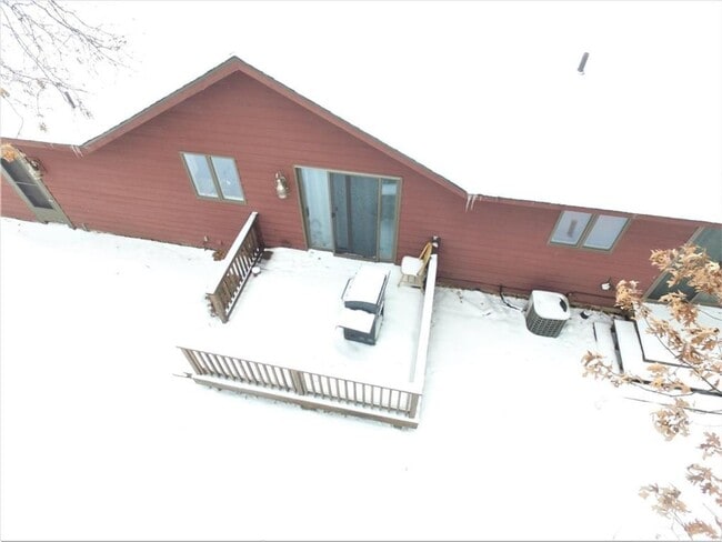 Building Photo - 4 Bedrooms, 2 Bathrooms Single Family Home in Baxter, MN 2 car garage, on a large corner lot