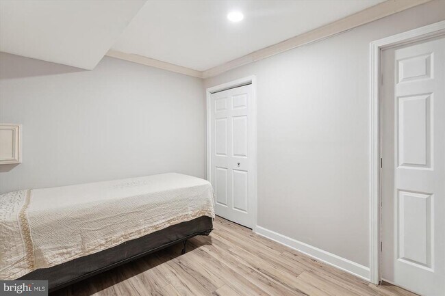 Building Photo - 20672 Fairwater Pl