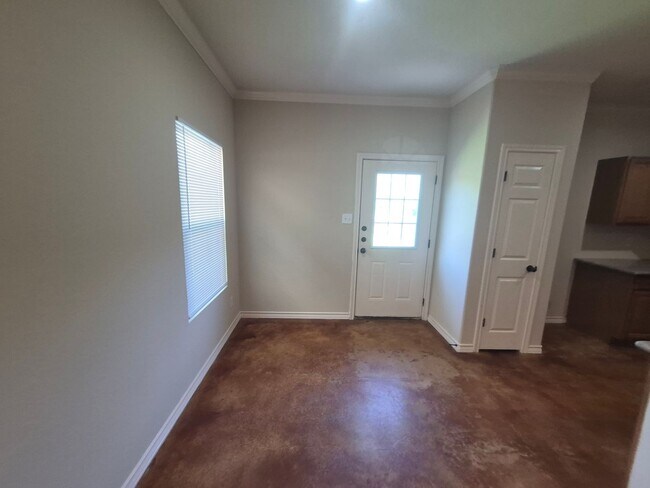 Building Photo - 4814 Appleseed Ct