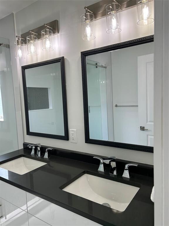 Building Photo - 4211 NW 44th Terrace