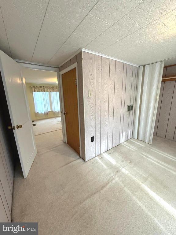 Building Photo - 4324 Valley Rd