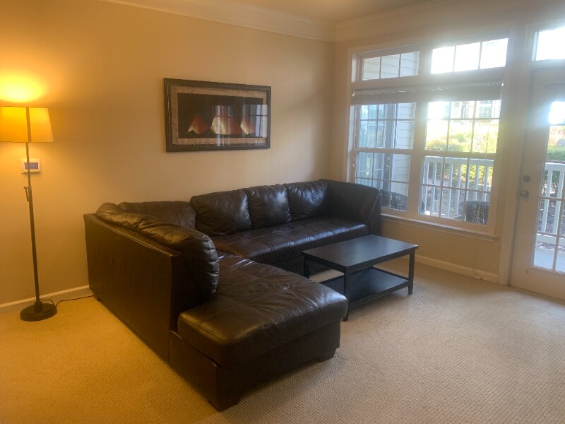 Building Photo - 505 Sunset View Terrace SE