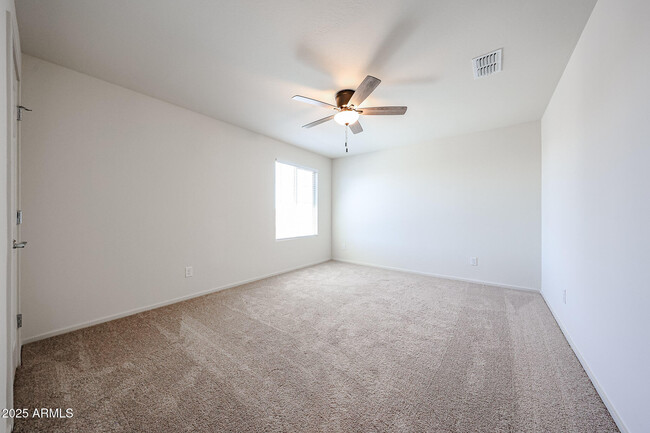 Building Photo - 7142 W Bent Tree Dr
