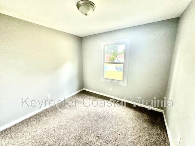 Building Photo - 168 Ruston Dr