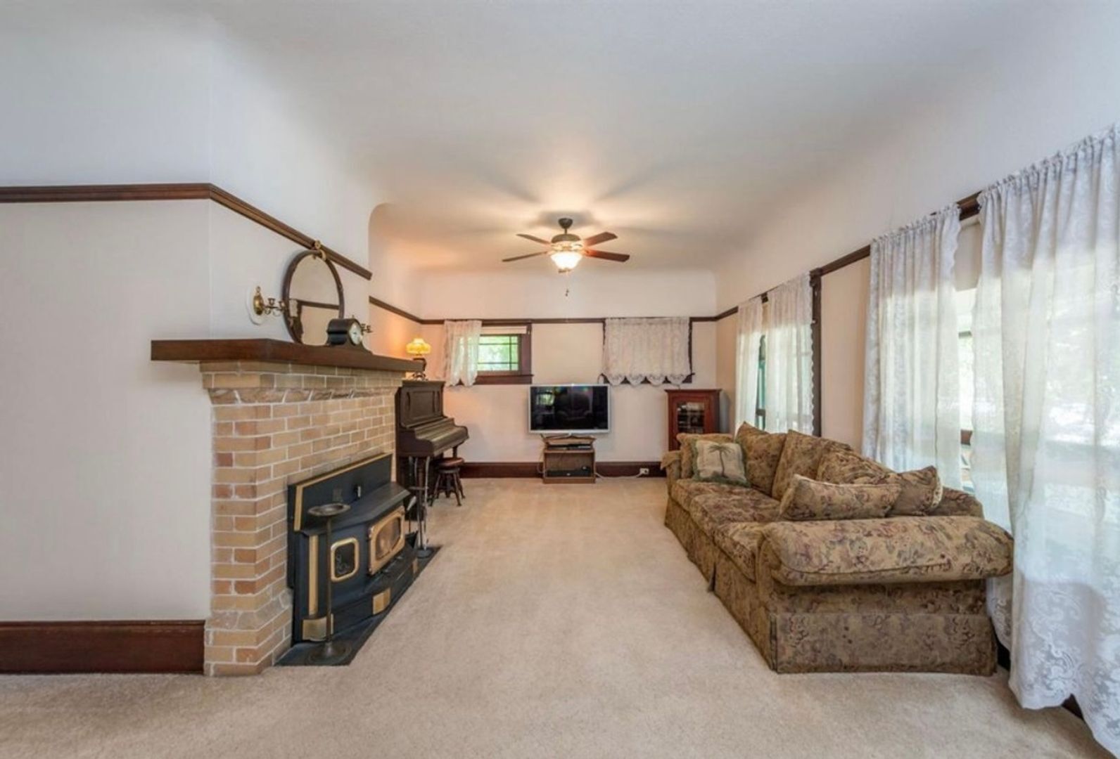 Building Photo - 867 Palo Alto Ave