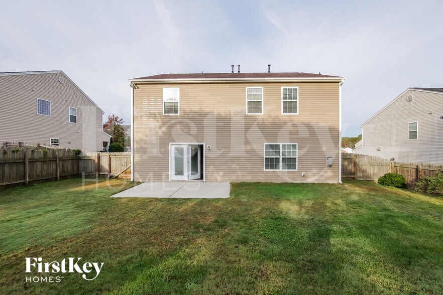 Building Photo - 2026 Craver Meadows Dr