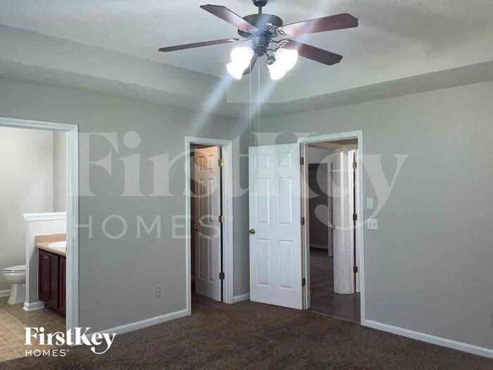 Building Photo - 20 Ivy Point Ct