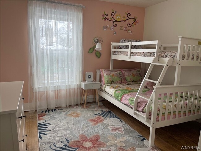 Building Photo - 836 Richmond Ave