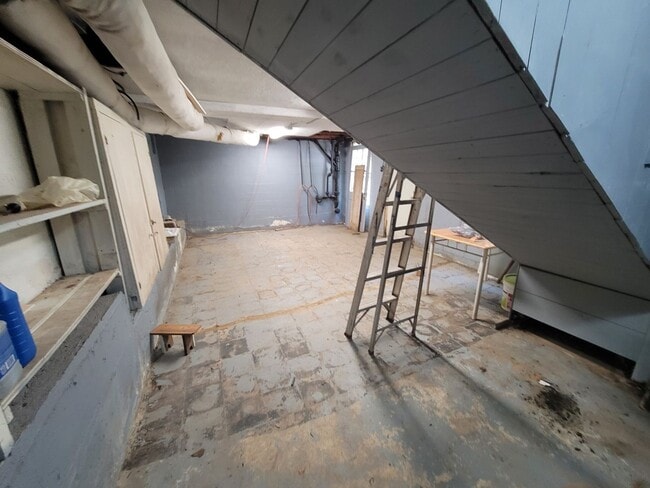 Building Photo - Home in Hot Springs