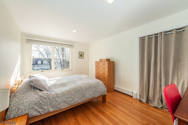 Building Photo - 237 Morris Ave