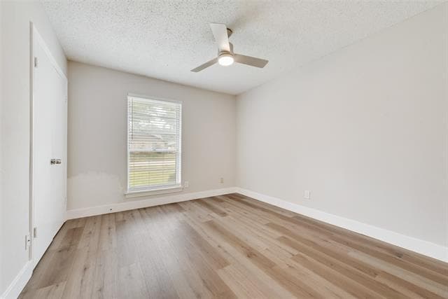 Building Photo - 1124 Janell Dr
