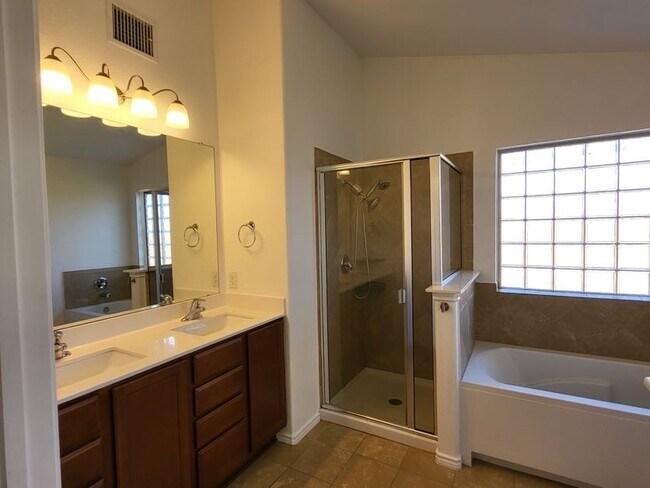 Building Photo - 6709 Mustang Creek Rd