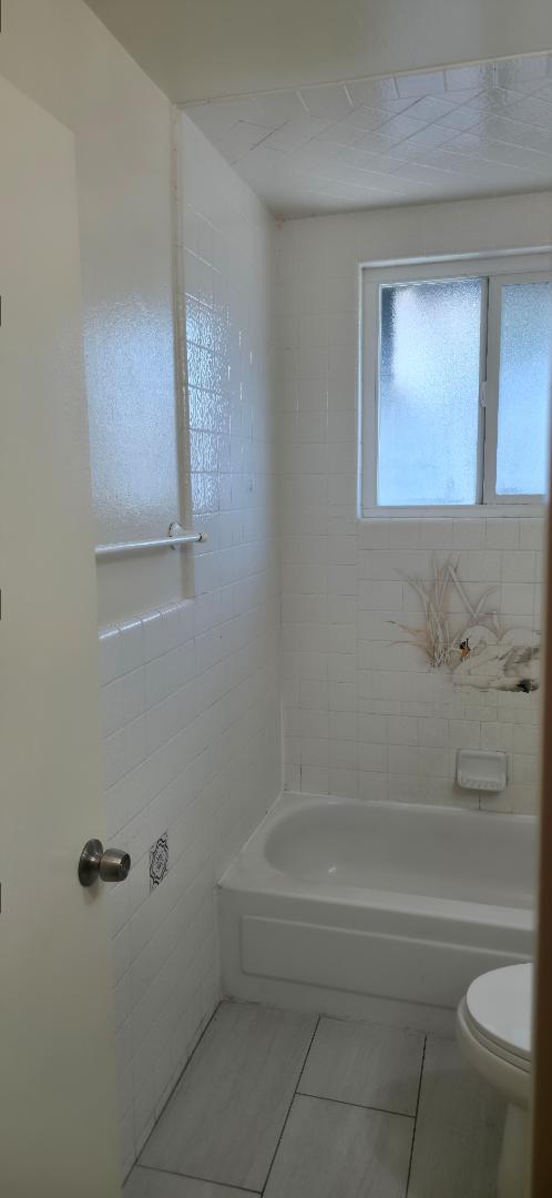 Building Photo - 820 Welburn Ave