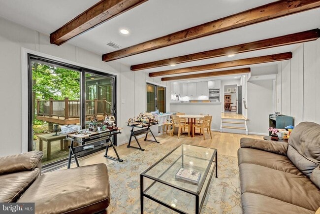 Building Photo - 6706 Pine Creek Ct