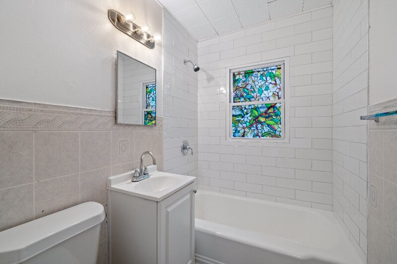 Building Photo - 6308 W 81st St