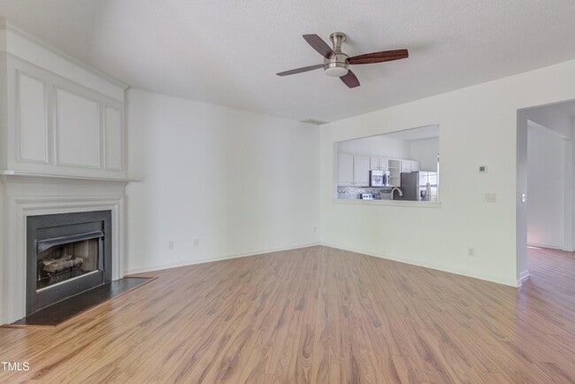 Building Photo - 306 Orchard Park Dr