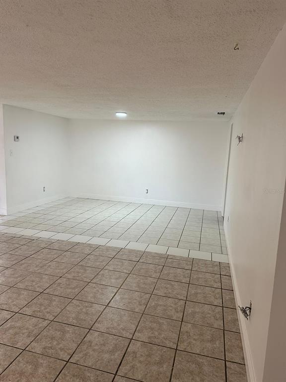 Building Photo - 4950 Fleetwood St