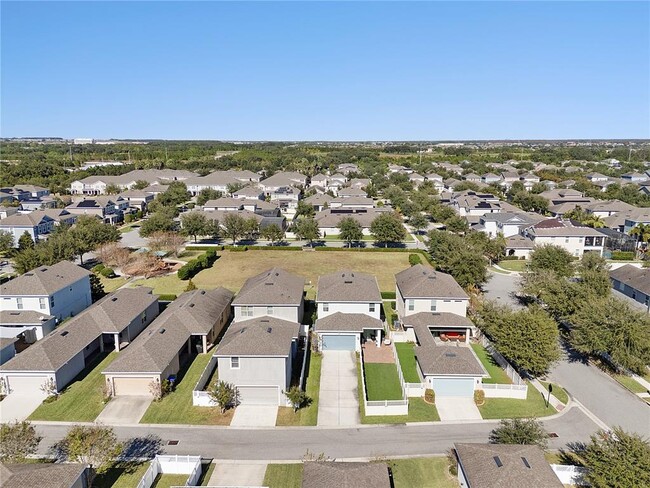 Building Photo - 15419 Uglis Aly