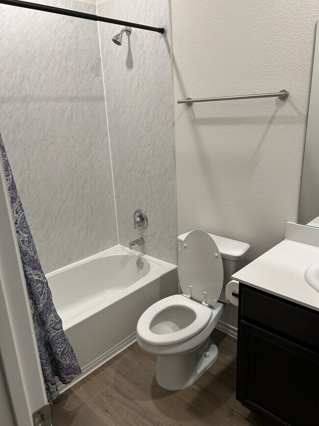 Building Photo - 13144 Sanctuary Dr