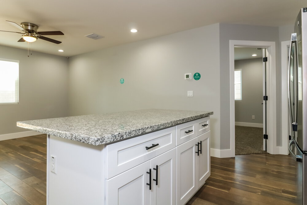 Building Photo - 3865 W Gaby Rd