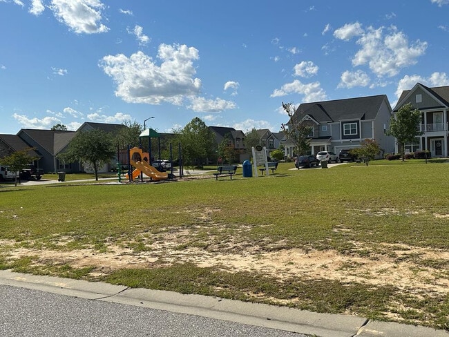 Building Photo - 1853 Ruger Dr