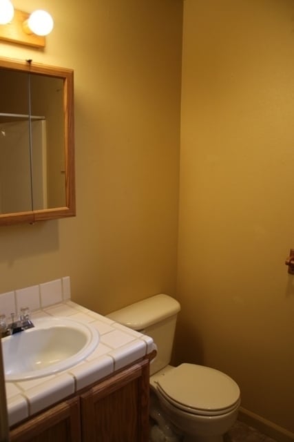 Building Photo - Rent Incentive $250.00 for First Full Mont...