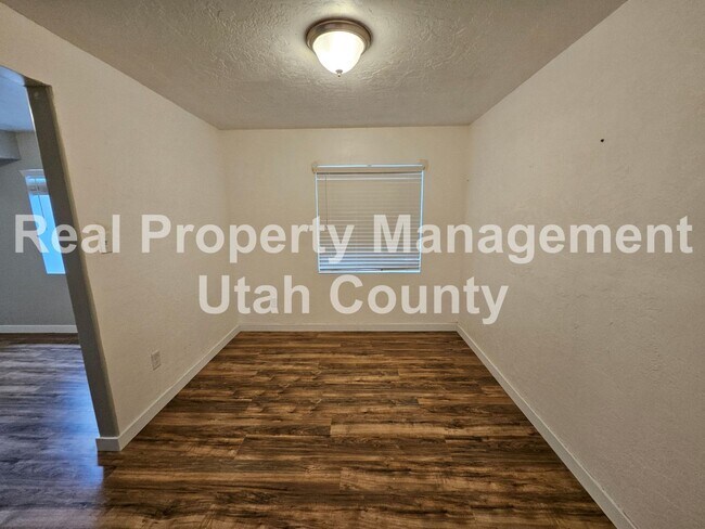 Building Photo - Spanish Fork House