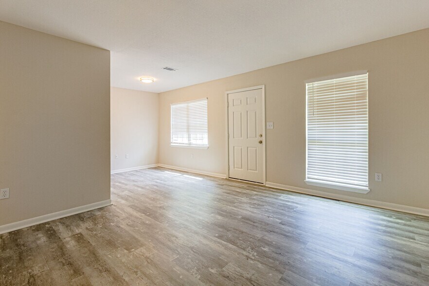 Building Photo - 1308 Keturah St