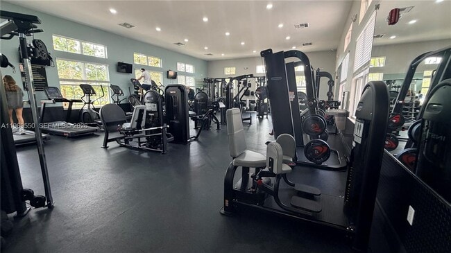 Building Photo - 9468 SW 221st Ln