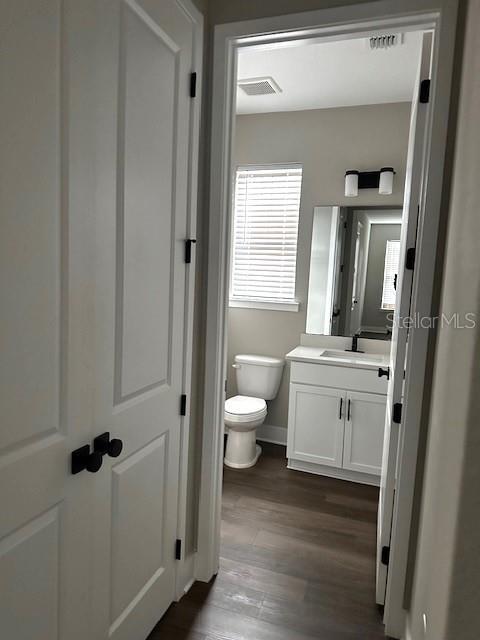 Building Photo - 1437 Dann St