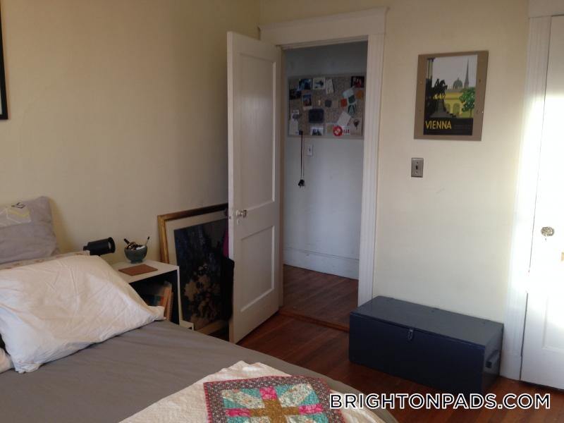 Building Photo - 1615 Commonwealth Ave