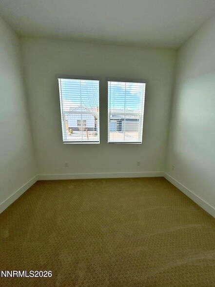 Building Photo - 7328 Oakmont Ln