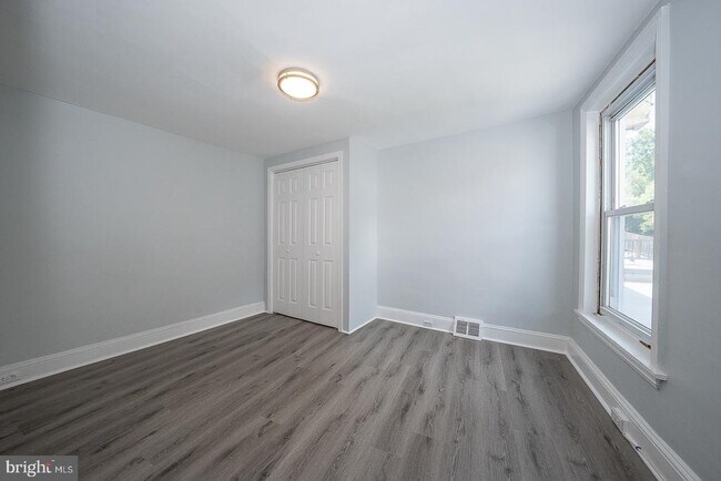 Building Photo - 4707 Smick St
