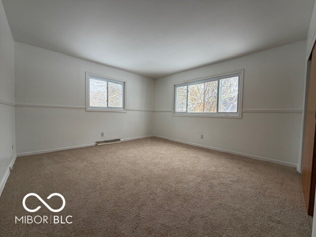 Building Photo - 2530 W 44th St