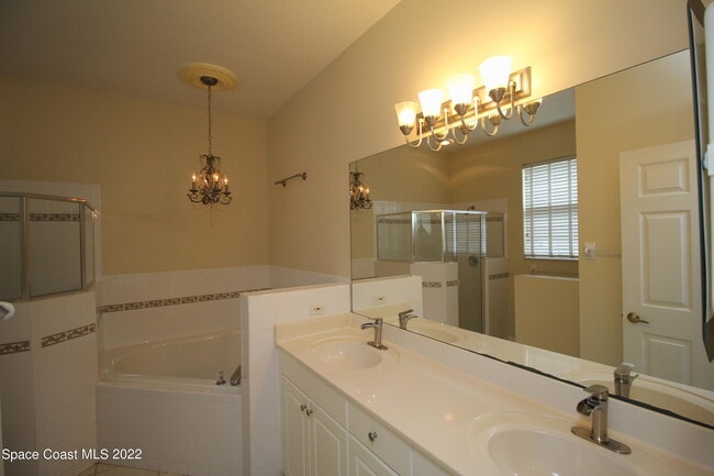 Building Photo - 4411 Portage Trail